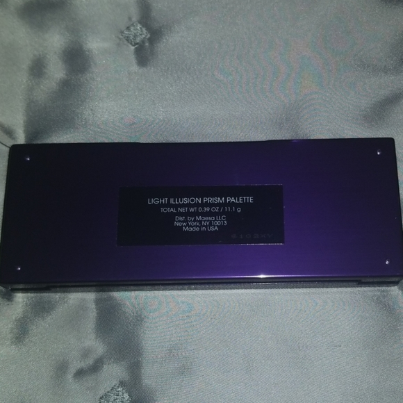 Fiona Stiles Light Illusion Prism Palette - Picture 3 of 3